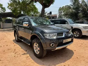 Mitsubishi Montero Sport 2012 SUV (Used)