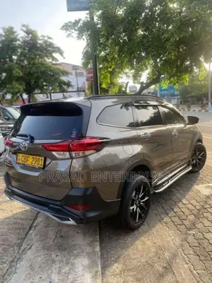 Toyota Rush 2018 SUV (Used)
