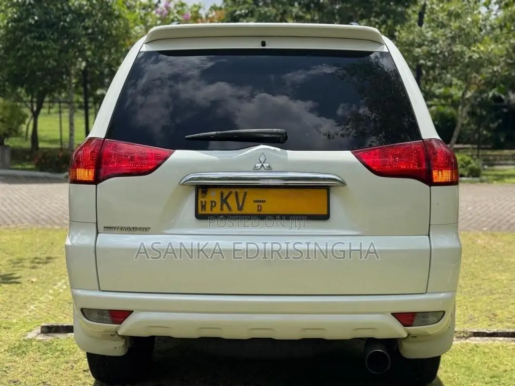 Mitsubishi Montero Sport 2012 SUV (Used)