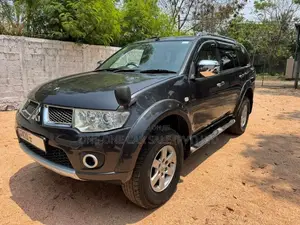 Mitsubishi Montero Sport 2012 SUV (Used)