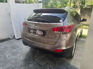 Hyundai Tucson 2011 SUV (Used)