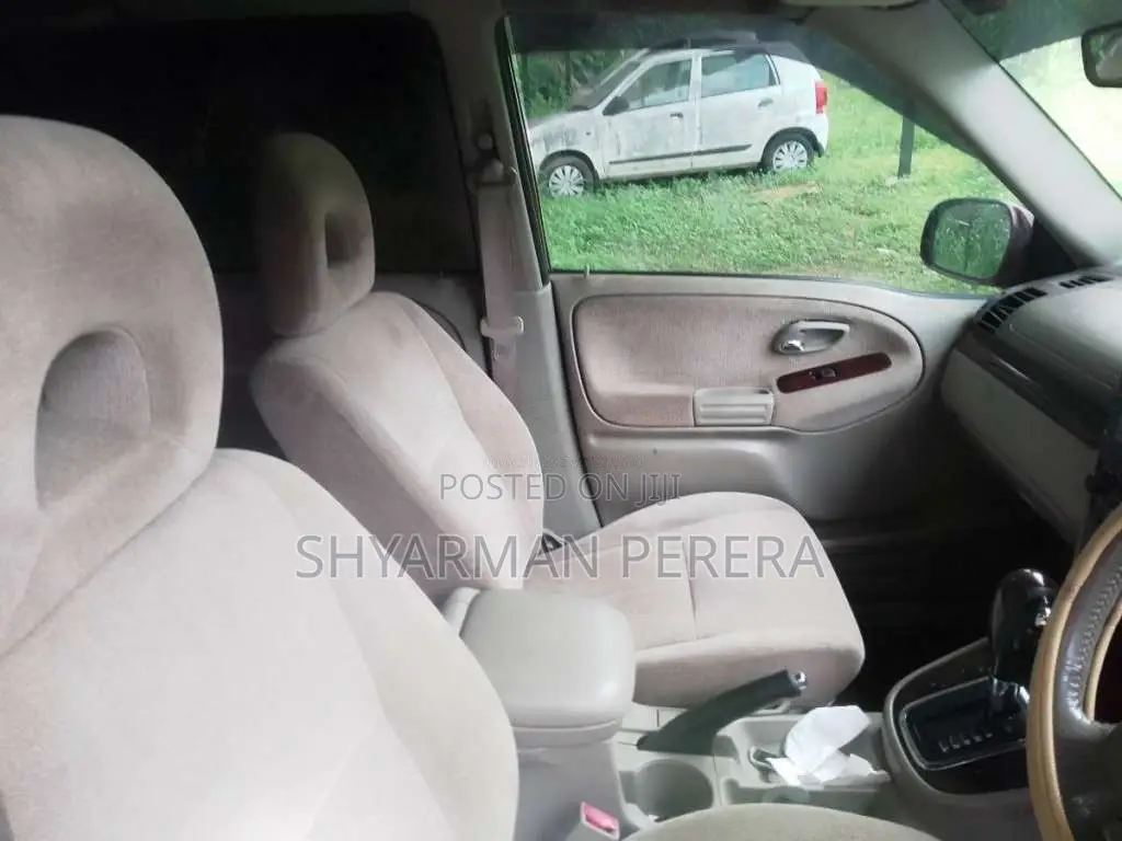 Suzuki Vitara 2004 SUV (Used)