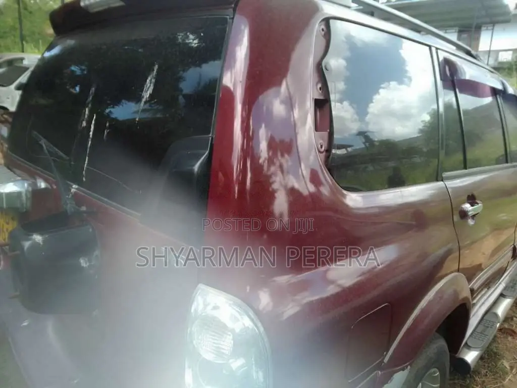 Suzuki Vitara 2004 SUV (Used)