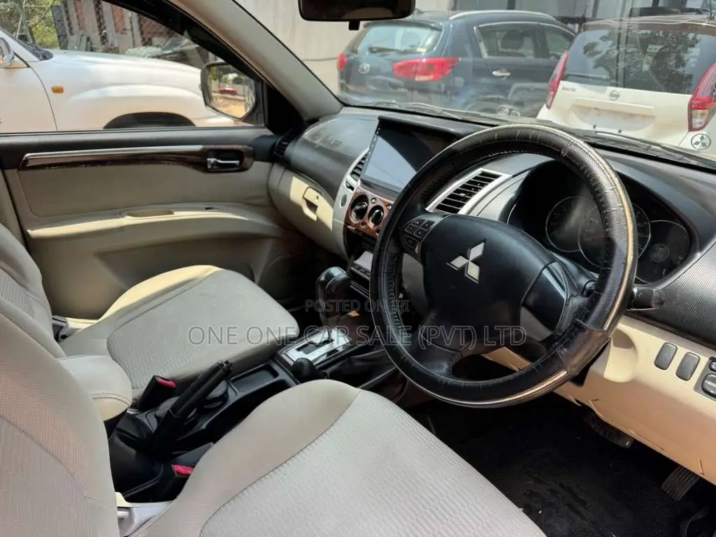 Mitsubishi Montero Sport 2012 SUV (Used)