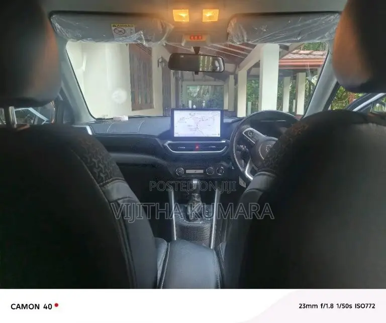 Toyota Raize 2025 SUV (Used)
