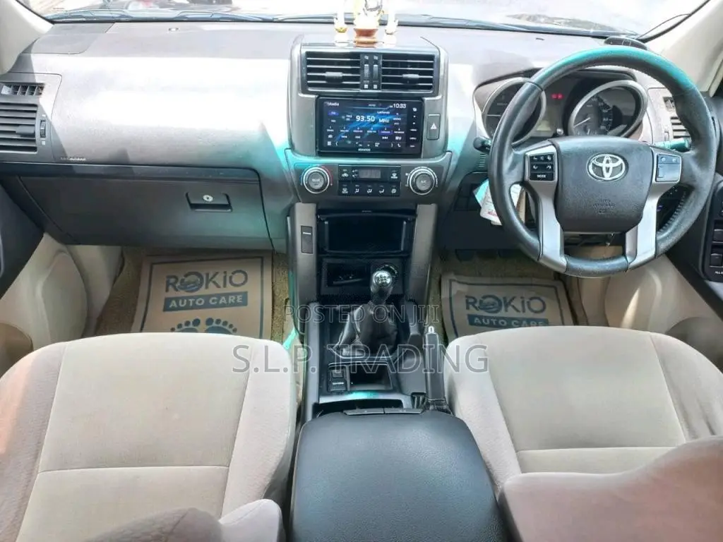 Toyota Prado 2011 SUV (Used)