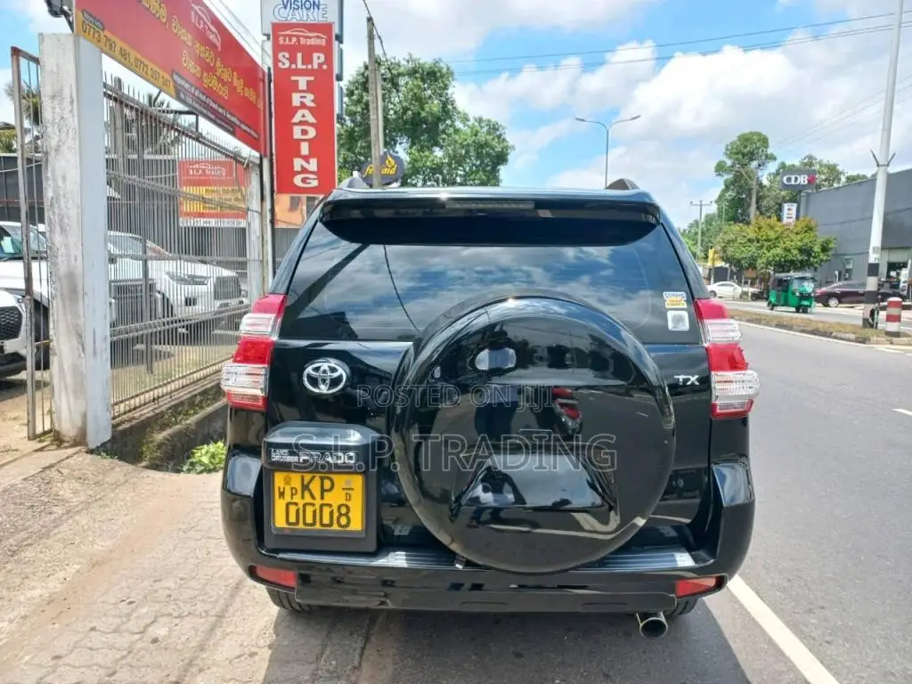 Toyota Prado 2011 SUV (Used)
