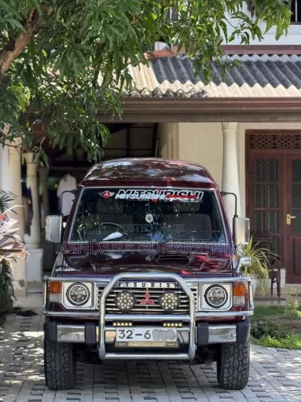Mitsubishi Pajero Mk1 1988 SUV (Used)