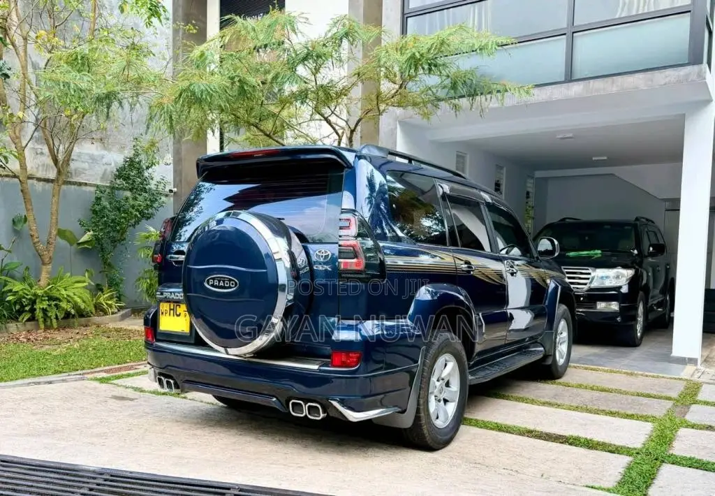 Toyota Land Cruiser Prado 120 GX 2003 SUV (Used)