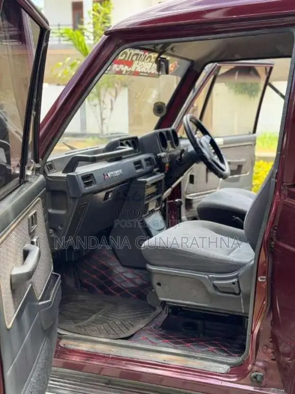 Mitsubishi Pajero Mk1 1988 SUV (Used)