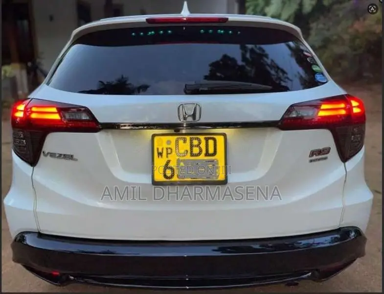 Honda Vezel RS 2018 SUV (Used)
