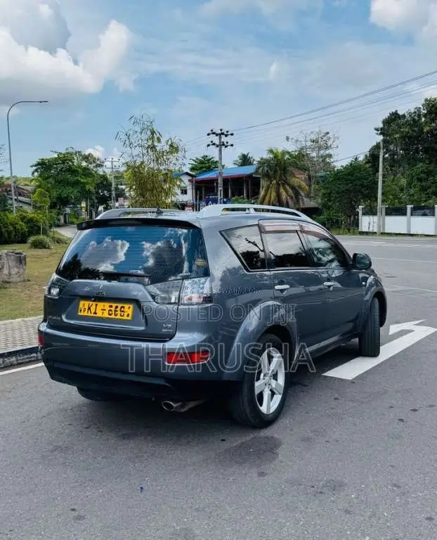 Mitsubishi Outlander 2008 SUV (Used)