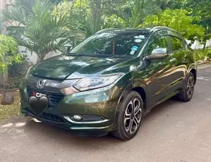 Honda Vezel 2014 SUV (Used)