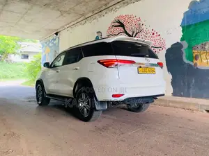 Toyota Fortuner 2018 SUV (Used)