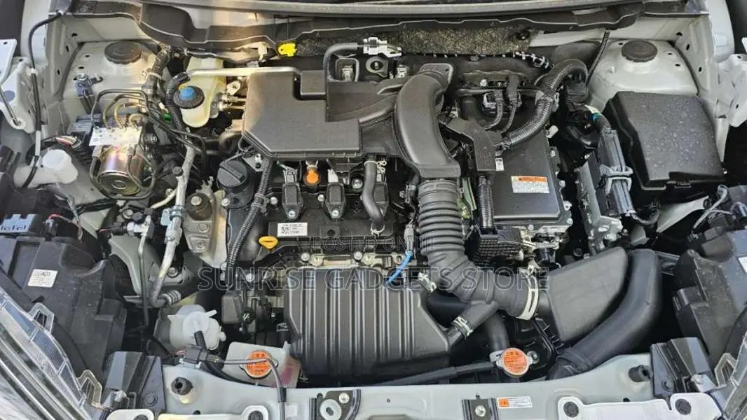 Toyota Raize Hybrid 2025 SUV (Used)
