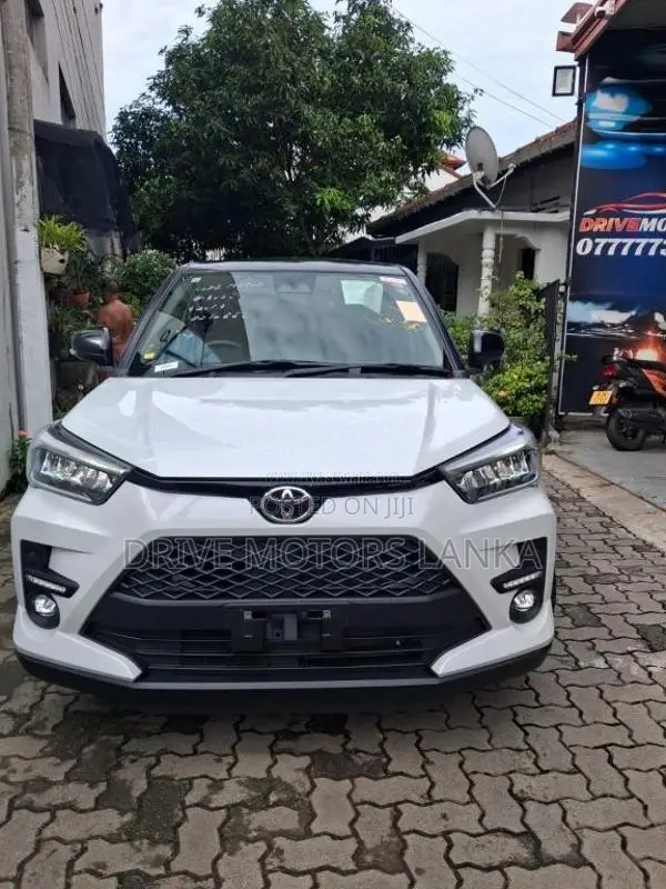Toyota Raize Z 1200cc 2024 SUV Unregistered (Recondition)