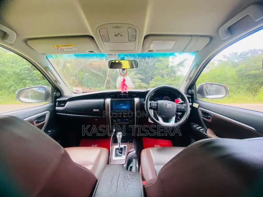 Toyota Fortuner 2018 SUV (Used)