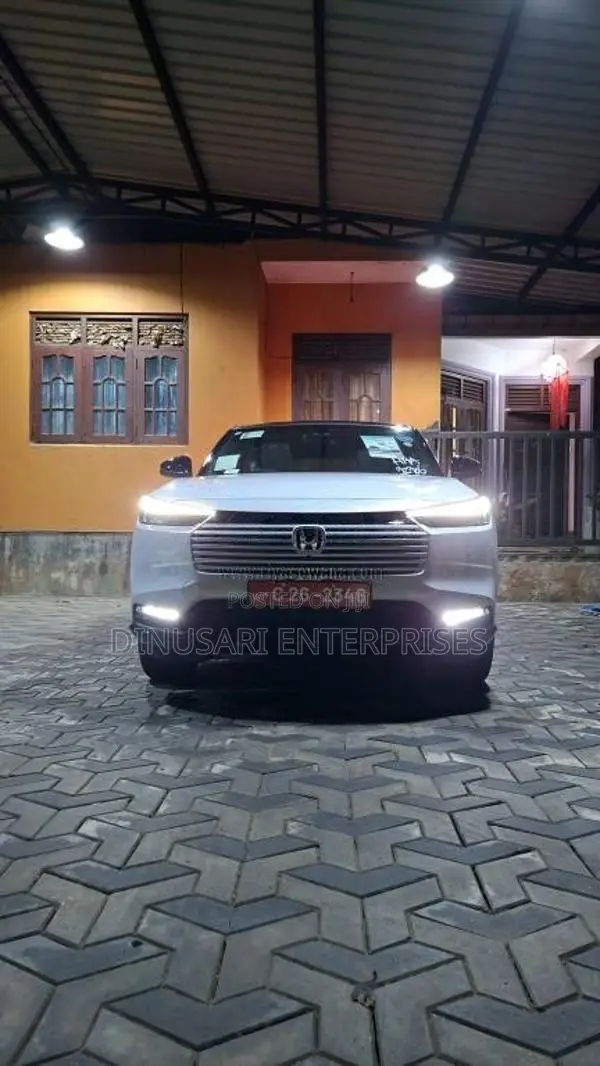 Honda Vezel HEV Z- Play Moonroof 2026 SUV Brand New