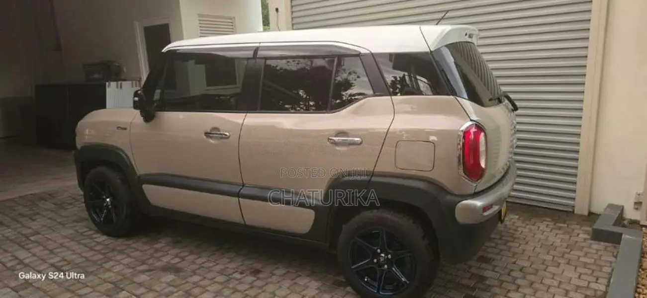 Suzuki XBEE 2019 SUV (Used)