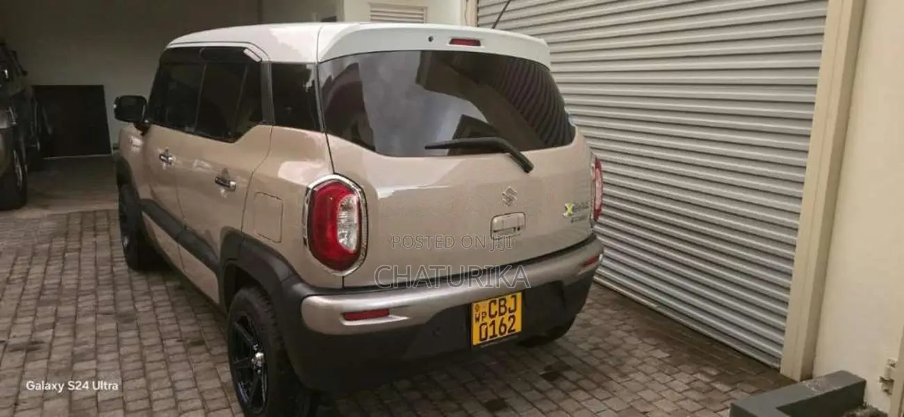 Suzuki XBEE 2019 SUV (Used)