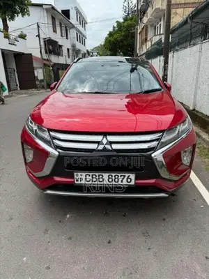 Mitsubishi Eclipse 2018 SUV (Used)