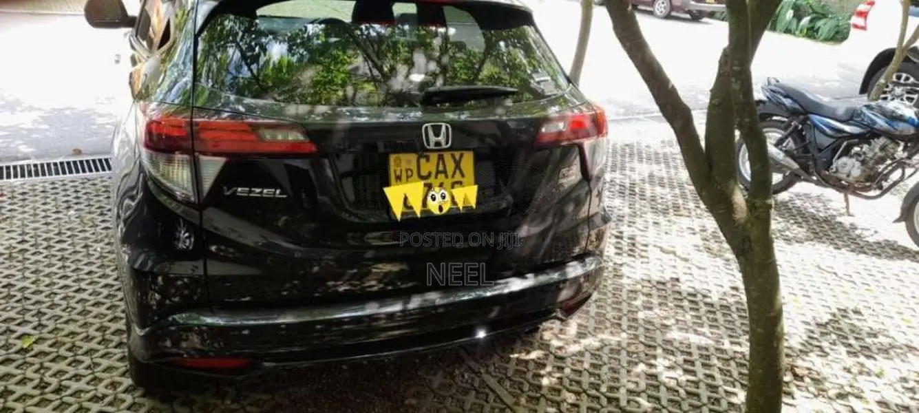 Honda Vezel RS 2017 SUV (Used)
