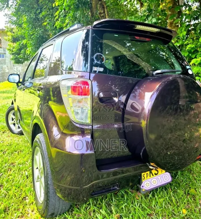 Toyota Rush 2011 SUV (Used)