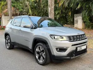 Jeep Compass-LIMITED-HIGHEST-SPEC 2019 SUV (Used)