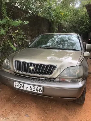 Toyota Harrier 2002 SUV (Used)
