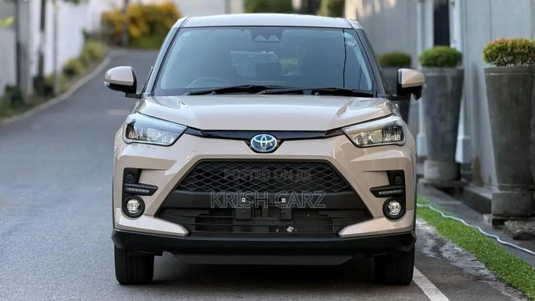 Toyota Raize Z Grade Hybrid 2024 SUV Unregistered (Recondition)