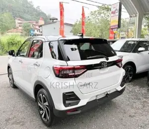 Toyota Raize Z Grade Hybrid 2025 SUV Unregistered (Recondition)
