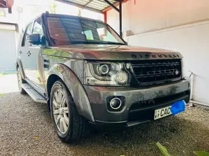 Land-Rover Discovery 4 2014 SUV (Used)