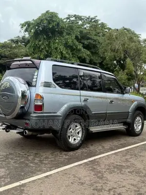 Toyota Land Cruiser Prado 95 1997 SUV (Used)