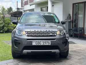 Land-Rover Discovery Sport 2018 SUV (Used)