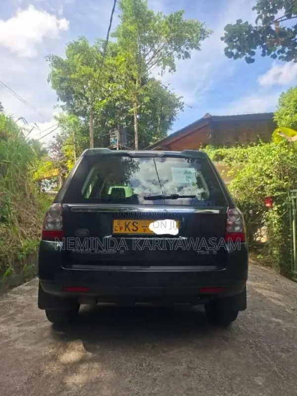 Land-Rover Freelander 2 2012 SUV (Used)
