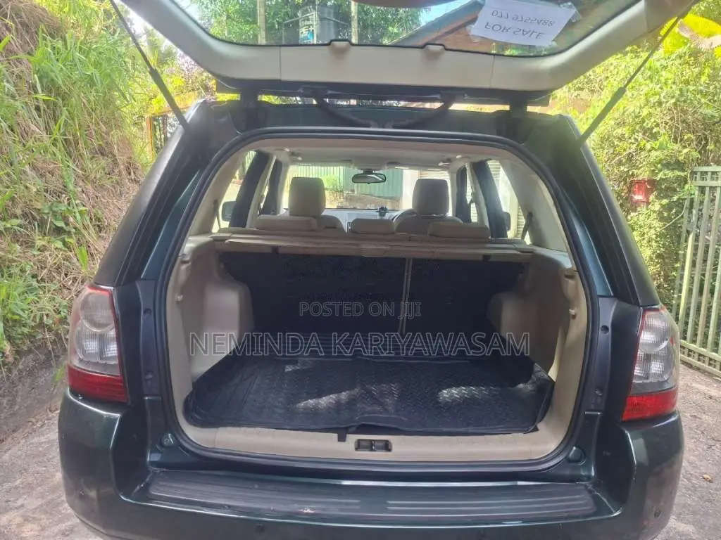 Land-Rover Freelander 2 2012 SUV (Used)