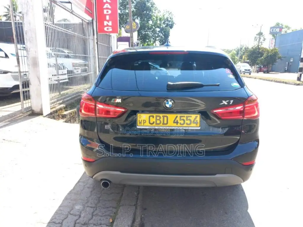BMW X1 2018 SUV (Used)