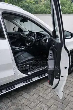 DFSK Glory I-Auto 2023 SUV (Used)