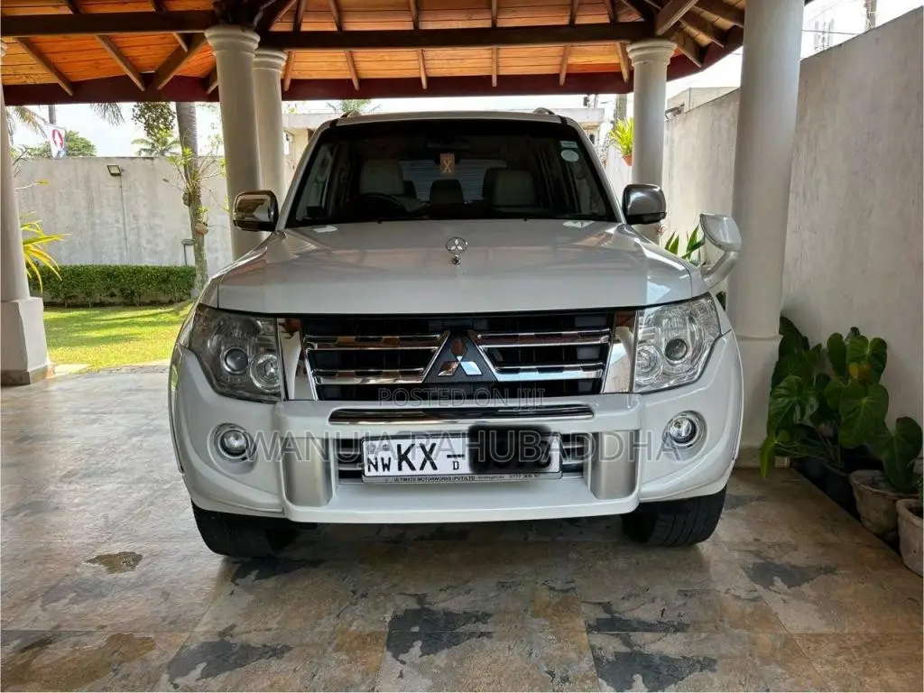 Mitsubishi Montero 2013 SUV (Used)