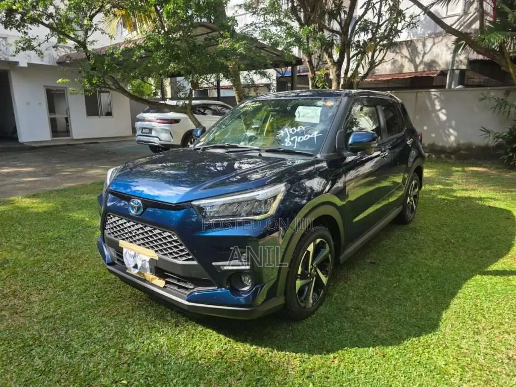 Toyota RAIZE HYBRID 2025 SUV Unregistered (Recondition)
