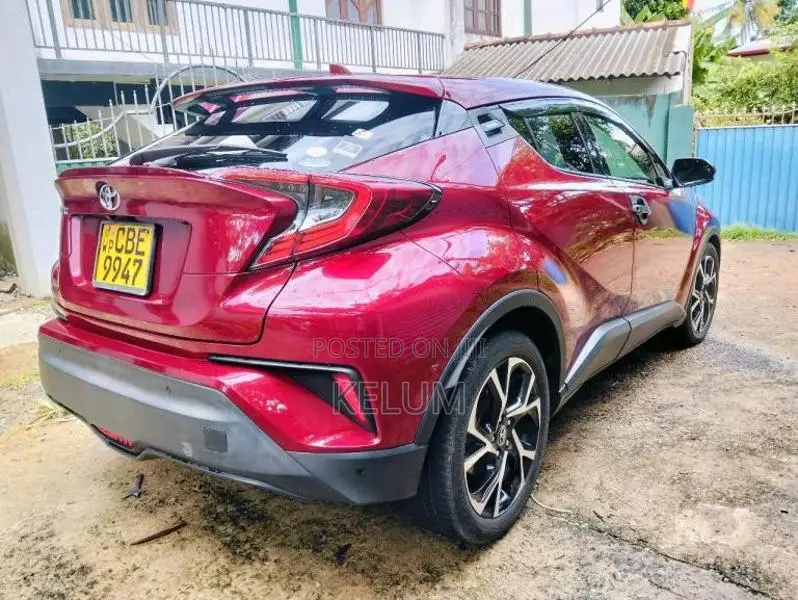 Toyota Chr Nxg 10 2018 SUV (Used)