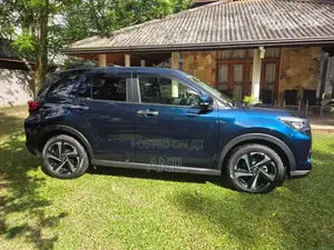 Toyota RAIZE HYBRID 2025 SUV Unregistered (Recondition)