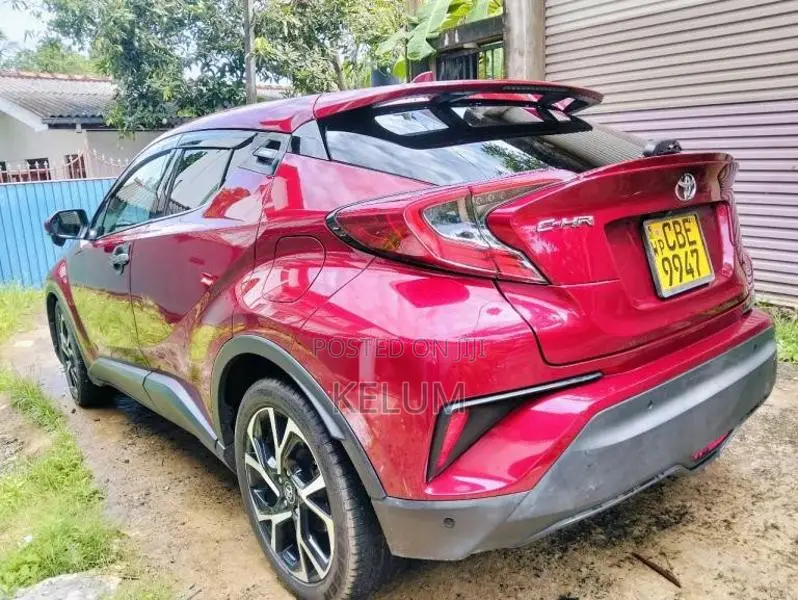 Toyota Chr Nxg 10 2018 SUV (Used)