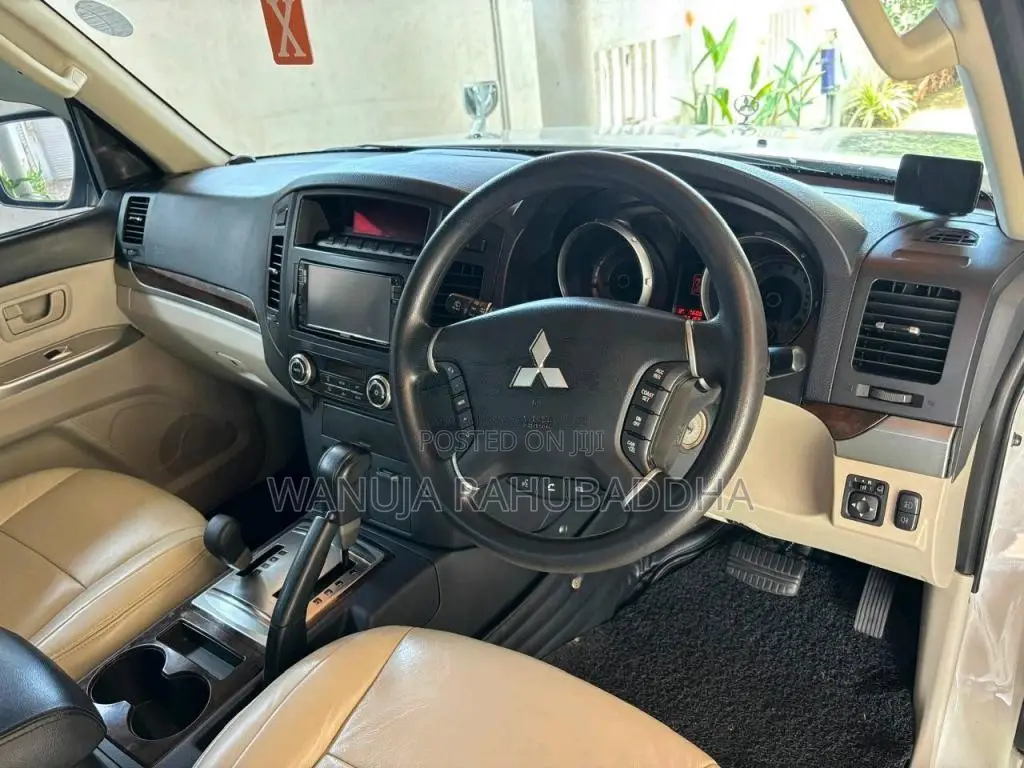Mitsubishi Montero 2013 SUV (Used)