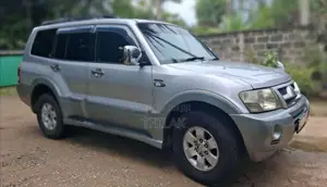 Mitsubishi Montero 2003 SUV (Used)