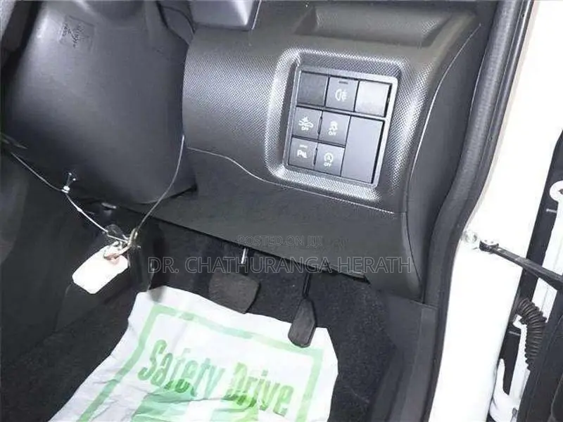 Daihatsu Rocky 2023 SUV (Used)