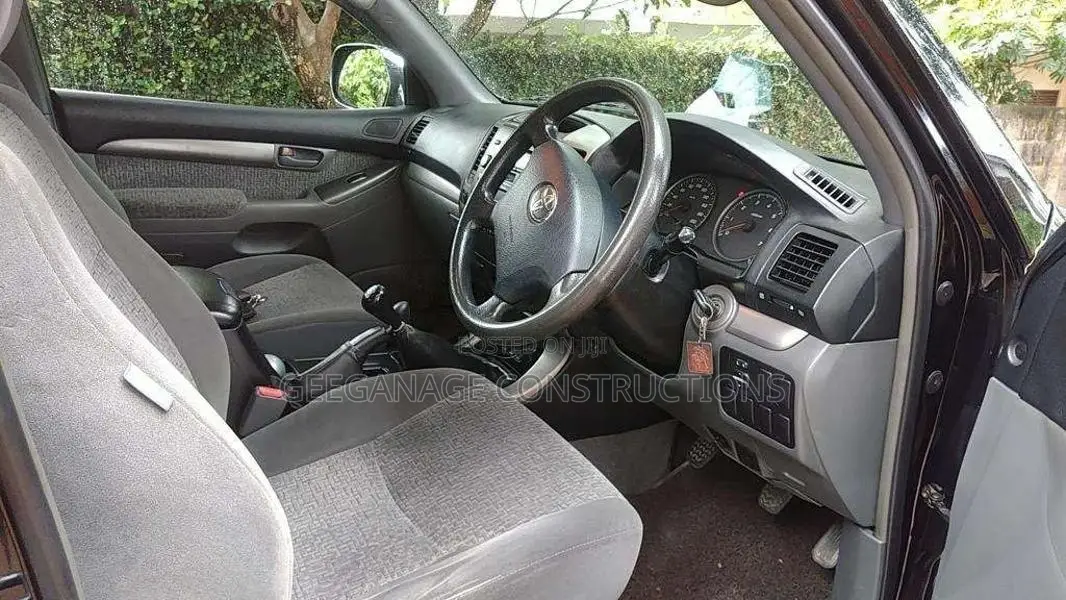 Toyota Prado 120 2003 SUV (Used)