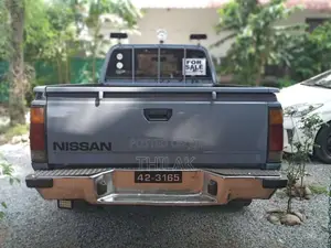 Datsun SD23 1985 SUV (Used)