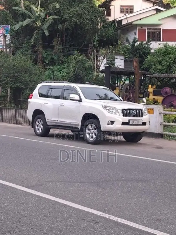 Toyota Prado 2013 SUV (Used)
