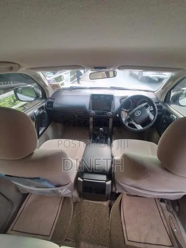 Toyota Prado 2013 SUV (Used)